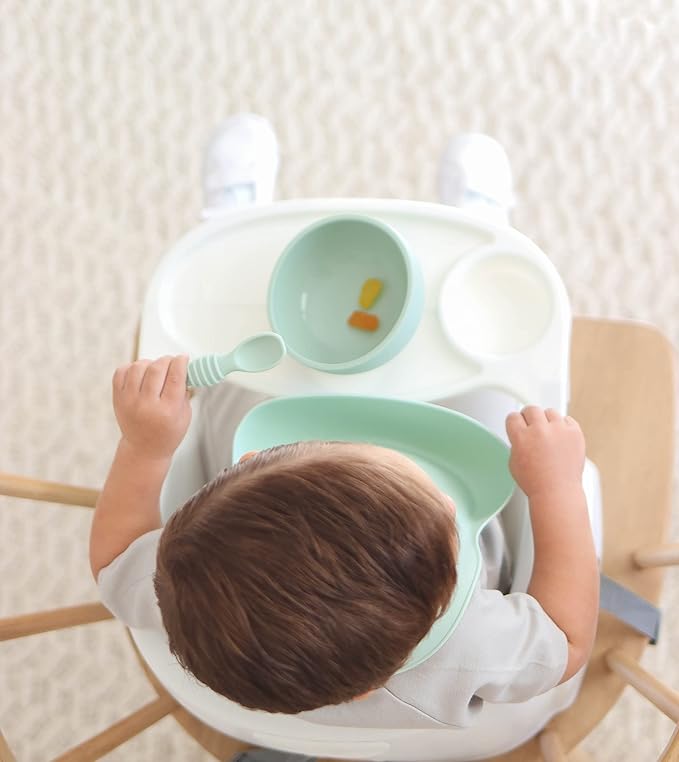 otterlove Silicone Bib – 100% Pure Platinum LFGB Baby Bibs with No Fillers – Wide Food Catching Pocket – Easy Clean – Mess Proof – Dishwasher Safe – BPA & Phthalate Free (2 Bib Pack - Sage & Sand)