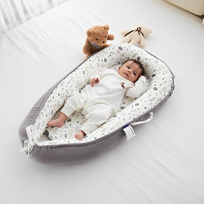 Premium Muslin Baby Lounger - Foldable, Adjustable & Breathable Infant Seat for 0-24 Months, Portable Travel Design with Mesh Liner, Soft & Cozy for Home & On-The-Go