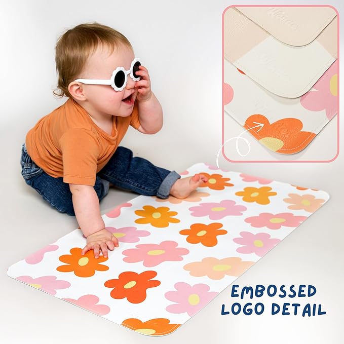 Portable Changing Mat with Reusable Waterproof Wet Bag, (16 x 30 Inches) Baby Changing Mat, Non-Toxic Changing Pad Portable Folds and Wipes Clean, Baby Changing Pad Travel (Floral)