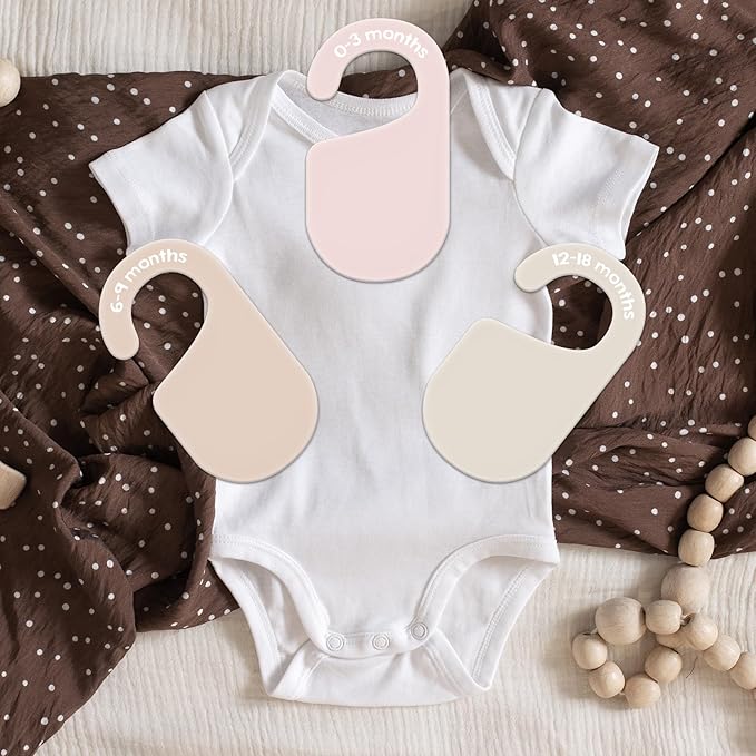 JarThenaAMCS Acrylic Baby Closet Size Dividers Neutral Solid Hanging Clothes Dividers Baby Closet Organizers Thicken Baby Wardrobe Organizers for Home Nursery, 6.7 x 3.7 Inch, 8Pcs