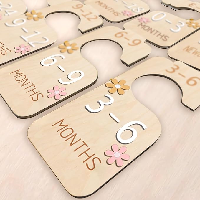 eoscasely Baby Closet Divider - 3D Double-Sided Wooden Baby Wardrobe Baby Closet Organizer,Daisy design Nursery Decor Clothes Hanger Dividers for Sorting 8 Sizes from Newborn to 24+ Months