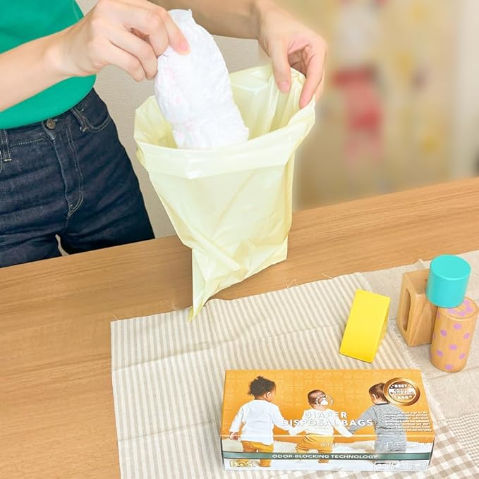 Disposable Bags - Scent & Smell Free (Color: Cream Yellow) (Medeium)
