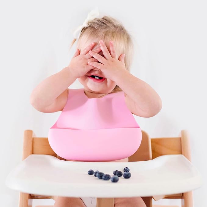 Magnetic Silicone Baby Bib – Waterproof, Dishwasher Safe, BPA Free Food-Grade, Feeding Bib for Infants and Toddlers