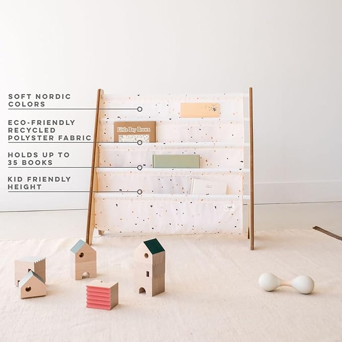 3 Sprouts Recycled Fabric Kids Bookshelf – 4-Tier Sling Book Rack Organizer - Nursery Room Playroom Classroom Wooden Book Shelves - Kid Bookcase Wood Storage Shelf for Toddler Age 3+ - Terrazzo Cream