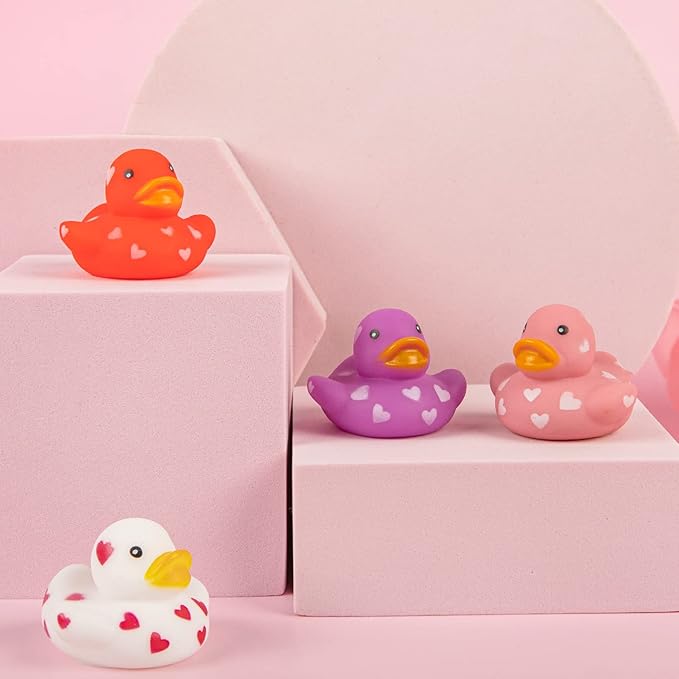 28 Packs Valentines Day Gift Cards with Cute Mini Rubber Duck 2.4x2.4 Bath Toys for School Classroom Valentine’s Exchange Greeting Cards