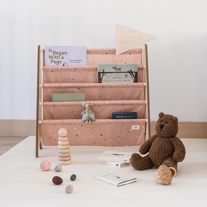 3 Sprouts Recycled Fabric Kids Bookshelf – 4-Tier Sling Book Rack Organizer - Nursery Room Playroom Classroom Wooden Book Shelves - Kid Bookcase Wood Storage Shelf for Toddler Age 3+ - Terrazzo Clay