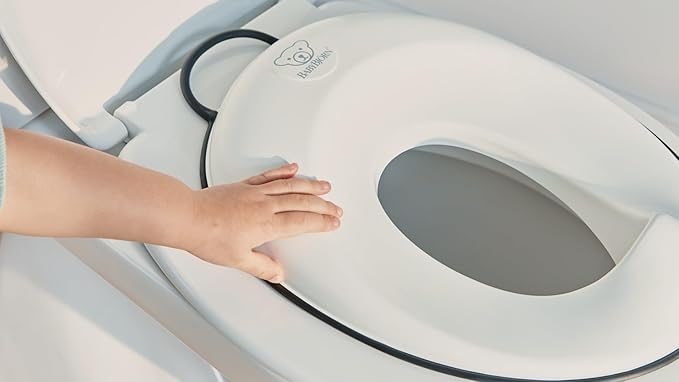 BabyBjörn Toilet Trainer - White/Black, 11.5x14x3.5 Inch (Pack of 1)