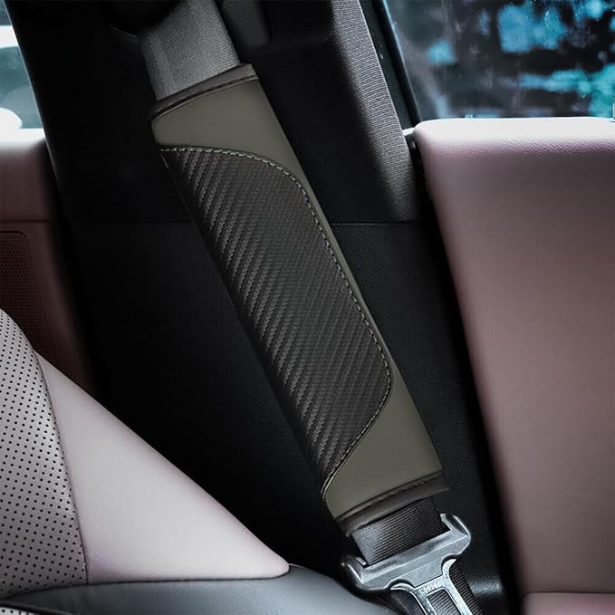 AUCELI 2PCS Car Seat Belt Cover, Carbon Fiber Seatbelt Shoulder Strap Covers, Breathable Leather Soft Harness Pad Protect Your Neck and Shoulder Compatible with Cars