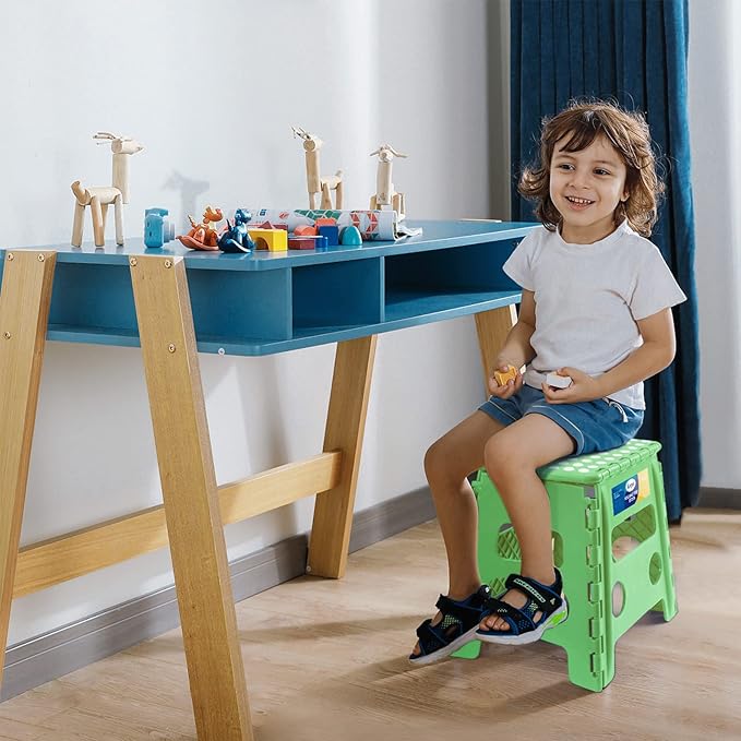 Korpai 13" Folding Step Stool for Adults and Kids Holds Up to 300 lbs,Non-Slip Folding Stools with Portable Handle, Compact Plastic Foldable Step Stool for Bathroom,Bedroom, Kitchen,Green,1PC