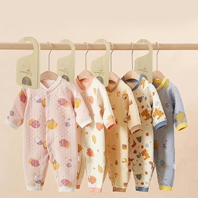 Baby Closet Dividers,Baby Clothes Dividers for Closet,Nursery Decor Storage Hangers Organizer,Sided Organizer for Newborn to 24 Months Clothes Wooden Nursery Decor Hanger Organize Room (Rainbow)