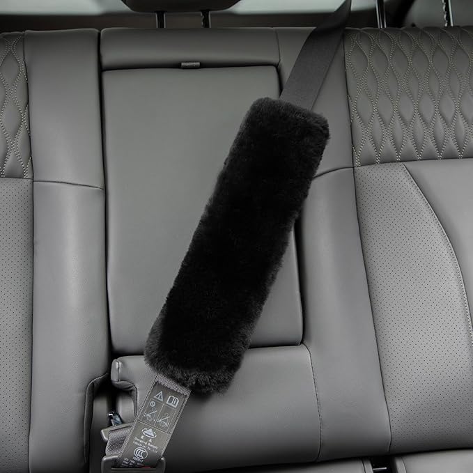 2pc Soft Genuine Sheepskin Wool Auto Seat Belt Cover Seatbelt Shoulder Pad for a More Comfortable Driving, Compatible with All Cars(Black)