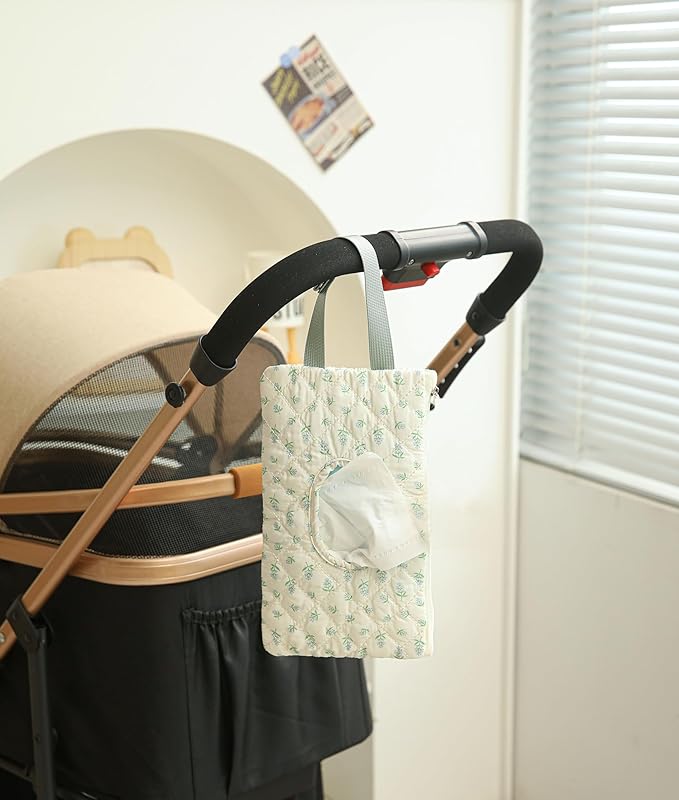 Quilted Baby Wipe Holder Quilted Wipe Pouch Portable Hanging Floral Wet Wipes Bag for Car, Stroller (Light Green 2)