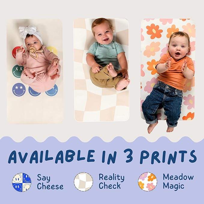 Portable Changing Mat with Reusable Waterproof Wet Bag, (16 x 30 Inches) Baby Changing Mat, Non-Toxic Changing Pad Portable Folds and Wipes Clean, Baby Changing Pad Travel (Floral)