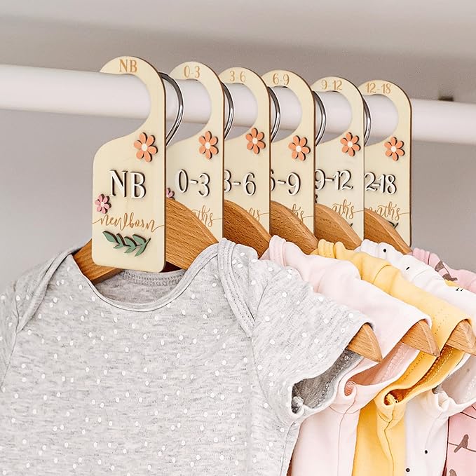 Whaline 7Pcs 3D Daisy Wood Baby Closet Size Dividers with Pink Velvet Bag Newborn to 24 Month Thicken Infant Wardrobe Hanger Organizers for Home Nursery Party Favors