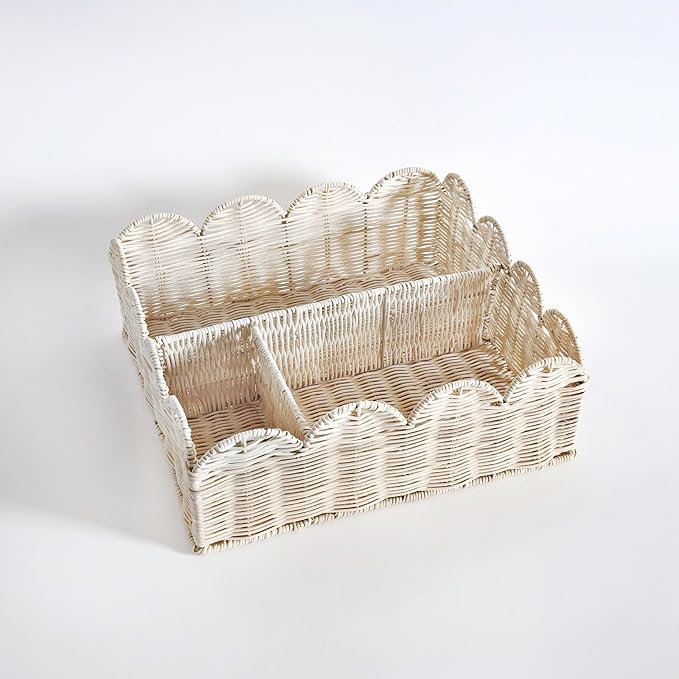 Rattan Divided Scalloped Basket,Wicker Diaper Caddy Scalloped Baske,Woven Natural Basket with 4 Dividers,Suitable for Baby Rooms, Bathrooms, Bedrooms (Rattan)