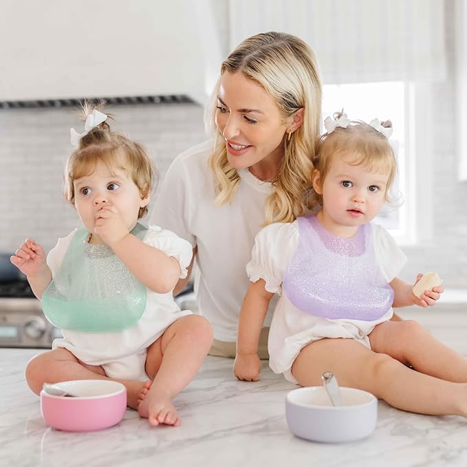 Magnetic Silicone Baby Bib – Waterproof, Dishwasher Safe, BPA Free Food-Grade, Feeding Bib for Infants and Toddlers