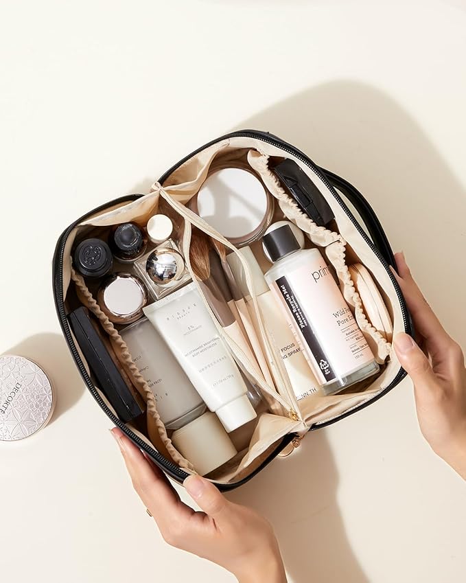 EACHY Travel Makeup Bag, Large Capacity Cosmetic Bag for Women, Waterproof PU Leather, Flat Open Portable Toiletry Bag for Skincare, Brushes & Travel Essentials