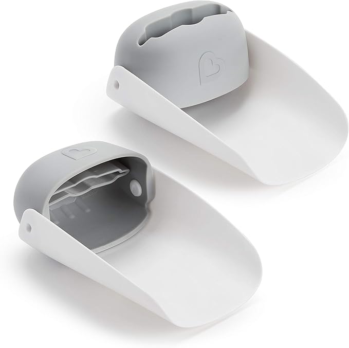 Munchkin® Sturdy™ Potty Training Seat, Green & Extend™ Faucet Extender, 2 Count (Pack of 1)
