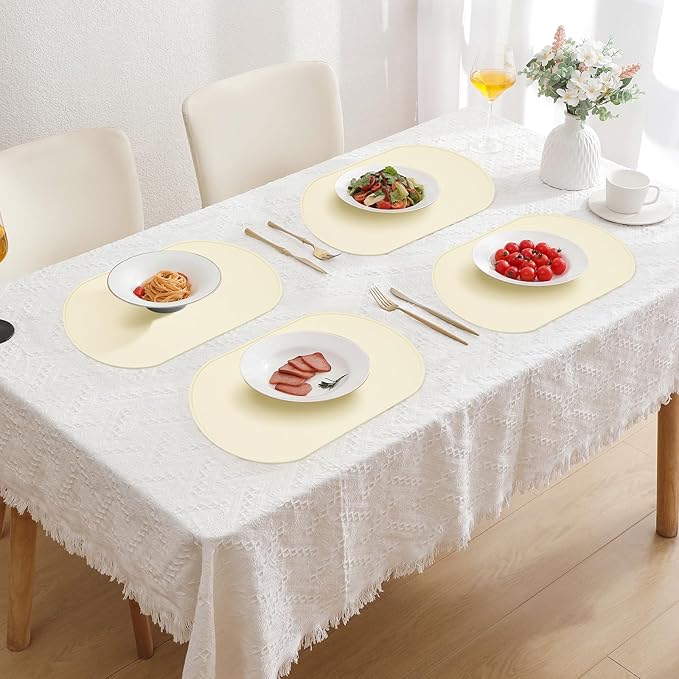 yuuzue Silicone Placemats Set of 4, Oval Heat Resistant Place Mats, Waterproof Washable Wipeable Dining Table Mats, Non-Slip Silicone Table Mat for Kids Adult (Beige)