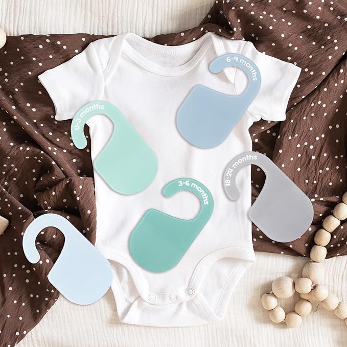 JarThenaAMCS 8Pcs Acrylic Baby Closet Dividers Green Ivory Hanging Clothes Dividers Baby Closet Organizers Thicken Baby Wardrobe Organizers from Newborn to 2T for Home Nursery