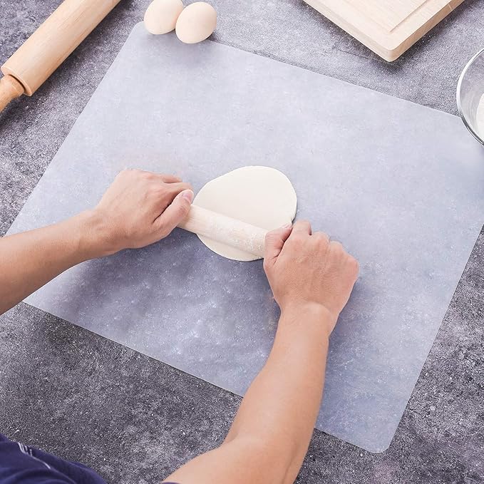 HomeDo Waterproof Silicone Placemats, Non-Stick Baking Mat, Non-Slip Dining Table Mat for Kids/Baby/Children, Heat Resistant Insulation Countertop Protector Pads (Clear, 15.75x11.81Inch-3pack)