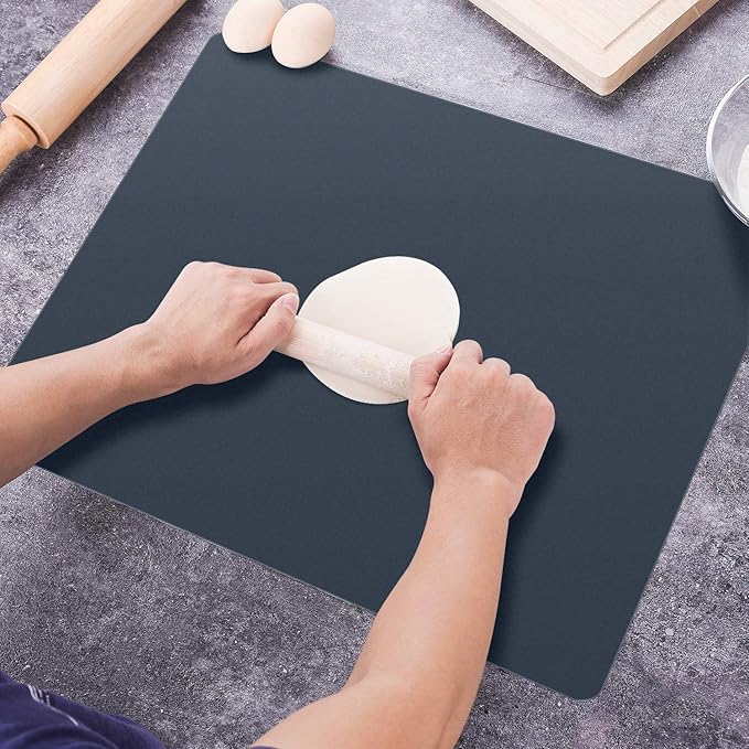 HomeDo Waterproof Silicone Placemats, Non-Stick Baking Mat, Non-Slip Dining Table Mat for Kids/Baby/Children, Heat Resistant Insulation Countertop Protector Pads (Black, 15.75x11.81Inch-4pack)