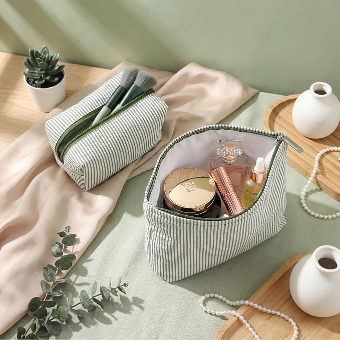 2 Pcs Makeup Bag Set Cute Cosmetic Pouch for Women Seersucker Travel Toiletry Bag Preppy Small Makeup Purse Pouch Aesthetic Skincare Brushes Storage Organizer for Valentine Women(Bean Green)