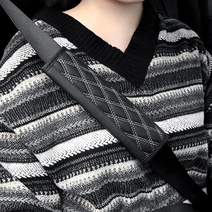 2PCS Car Seat Belt Cover Pads,Leather Seatbelt Covers Protect Shoulder and Neck Car Accessories Interior,Universal Car Seat Strap Pads Car Decorations for Most Cars Trucks (Black/Gray)