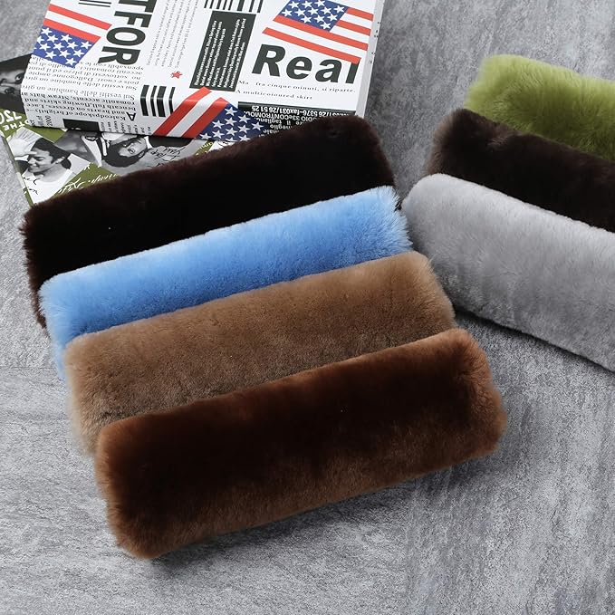 Soft Genuine Sheepskin Wool Auto Seat Belt Cover Seatbelt Shoulder Pad for a More Comfortable Driving, Compatible with All Cars(Black)