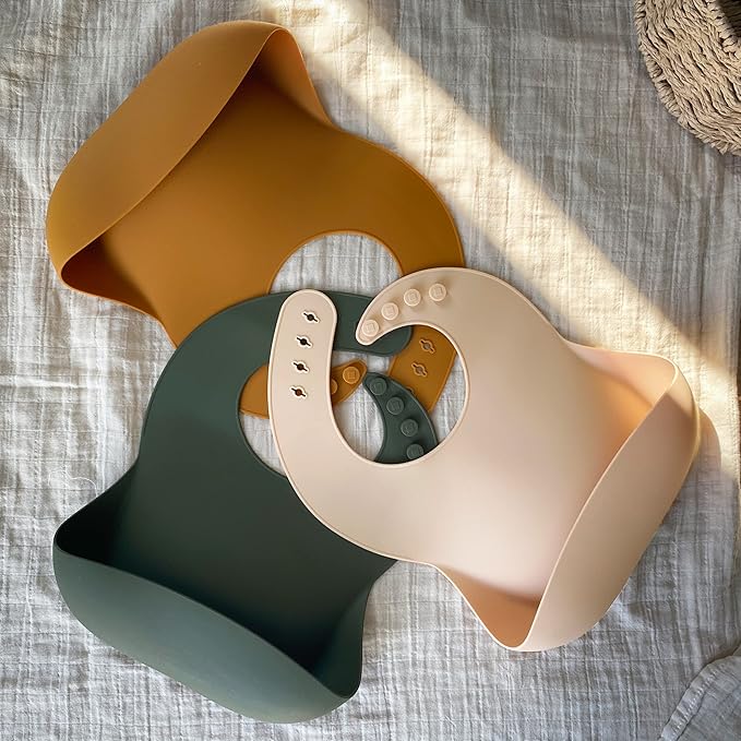 Moonkie Silicone Baby Bibs Set of 3, BPA Free Waterproof Baby Bibs for Eating, Soft Adjustable Silicone Bibs for Babies 6-12 Months, Toddler Bibs with Pocket Food Catcher (Cream/Buck/Olive Green)